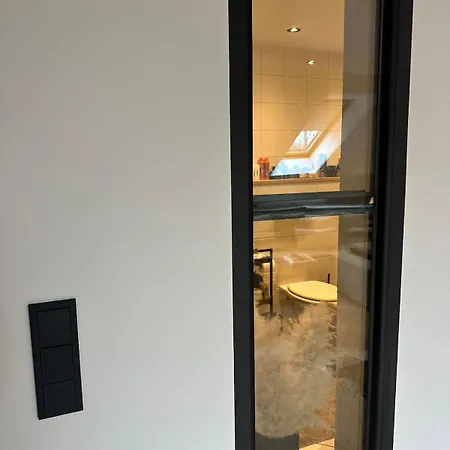 Penthouse Oberkassel - Private Floor, Terrace, Ac Apartment Dusseldorf